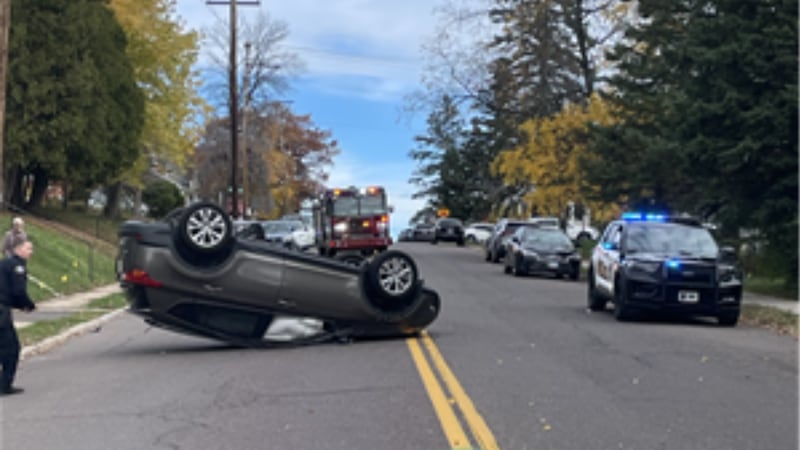 Duluth woman arrested on suspected DWI after rollover crash