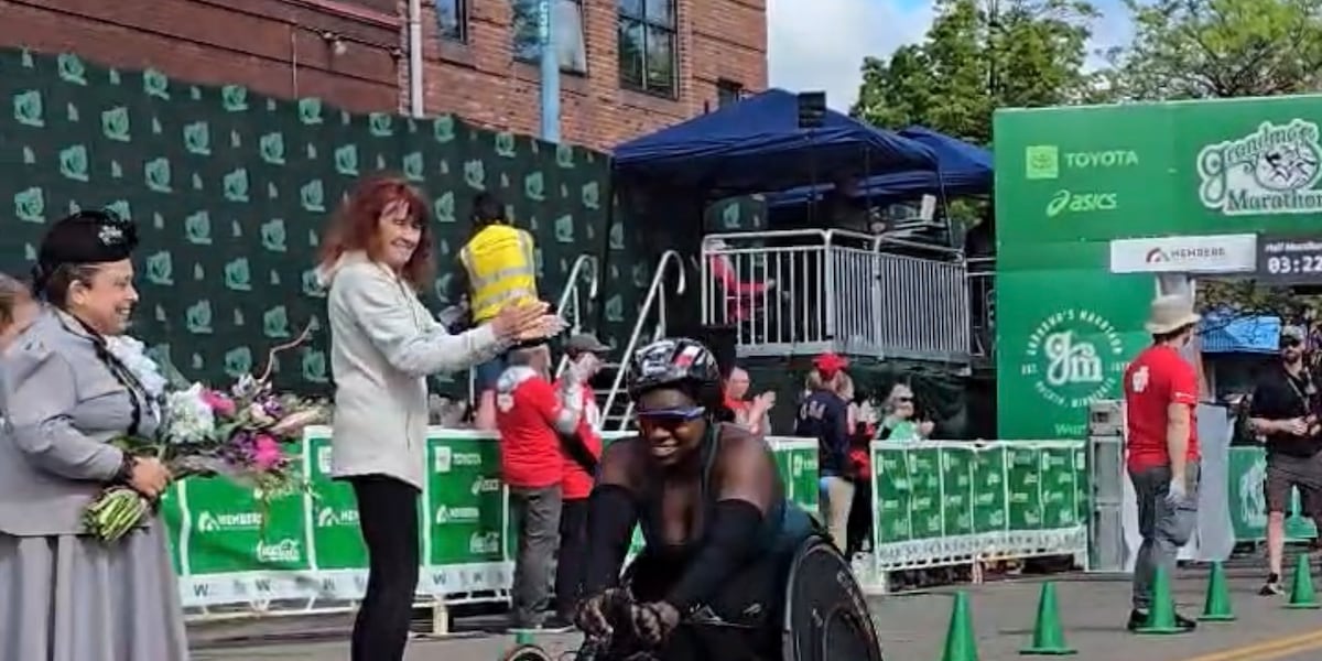 Michelle Wheeler wins Grandma's Marathon Women's Wheelchair race