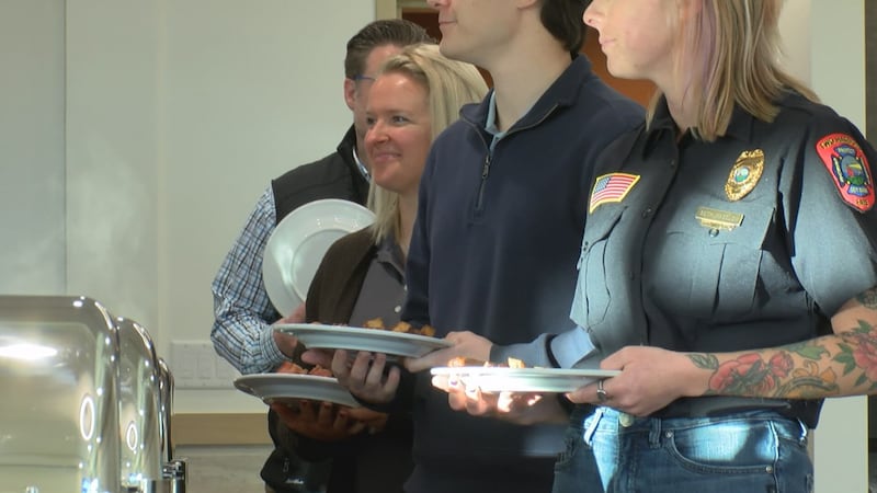 Two Harbors honors first responders with ‘Breakfast for Heroes’